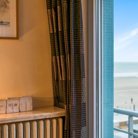 Апартаменты Aan Zee *